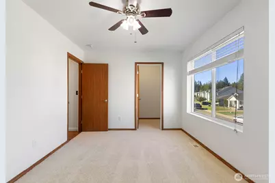 2459 SW Siskin Circle, Port Orchard, WA 98367 - Photo 32