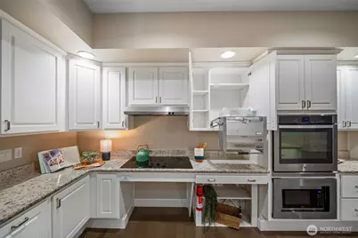 10209 438th Street Court E, Eatonville, WA 98328 - Photo 8