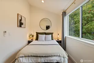 7507 Latona Ave NE, Seattle, WA 98115 - Photo 20