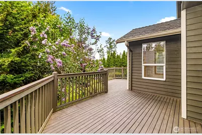 18410 11th Drive SE, Bothell, WA 98012 - Photo 22