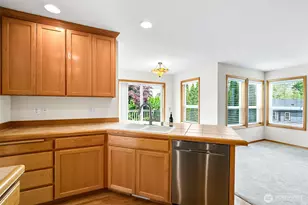 18410 11th Dr SE, Bothell, WA 98012 - Photo 6