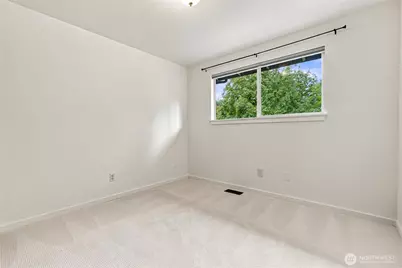 9306 52nd Avenue S, Seattle, WA 98118 - Photo 18