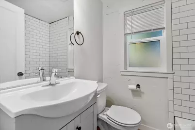 20037 15th Avenue NE, Shoreline, WA 98155 - Photo 22
