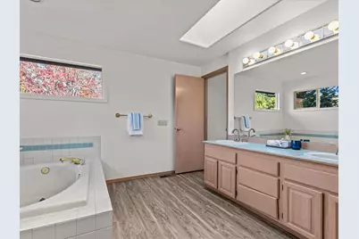 15007 93rd Place NE, Bothell, WA 98011 - Photo 20