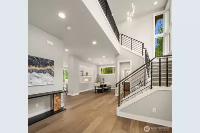 2483 242nd Place NE, Sammamish, WA 98074 - Photo 2