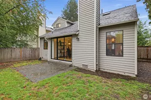 24243 SE 43rd Ct, Sammamish, WA 98029 - Photo 24