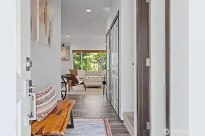 2744 S 120th Place, Burien, WA 98168 - Photo 2