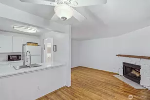 17521 118th Ave SE, Renton, WA 98058 - Photo 8