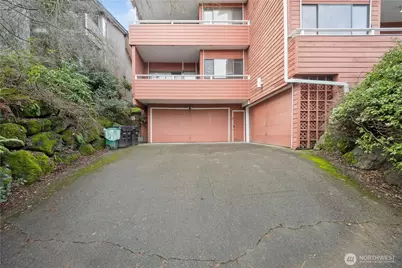 2028 Waverly Place N #102, Seattle, WA 98109 - Photo 16