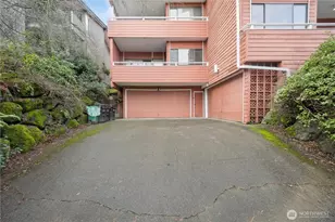 2028 Waverly Pl N, Seattle, WA 98109 - Photo 16