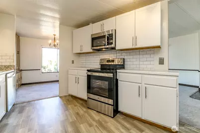 15218 50th Street E #40, Sumner, WA 98390 - Photo 12