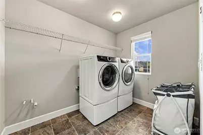 11418 175th Street E, Puyallup, WA 98374 - Photo 16