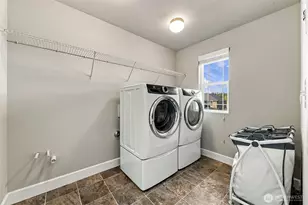 11418 175th St E, Puyallup, WA 98374 - Photo 16