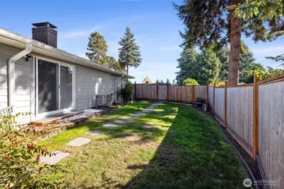 5024 66th Avenue W, University Place, WA 98467 - Photo 36