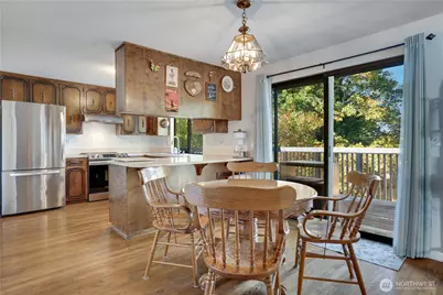 907 Powell Street, Steilacoom, WA 98388 - Photo 16