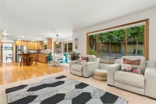 15452 SE 67th St, Bellevue, WA 98006 - Photo 14