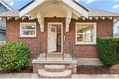 2407 Lombard Avenue #A, Everett, WA 98201 - Photo 2