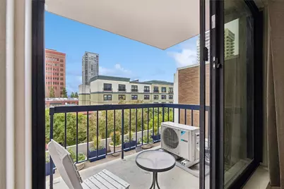 2100 Third Avenue #503, Seattle, WA 98121 - Photo 1