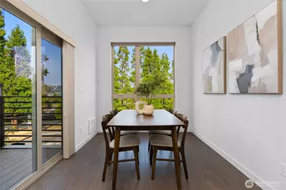 3817 Gilman Avenue W, Seattle, WA 98199 - Photo 18