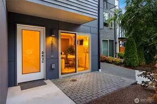 3817 Gilman Ave W, Seattle, WA 98199 - Photo 2