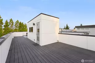 3817 Gilman Ave W, Seattle, WA 98199 - Photo 20