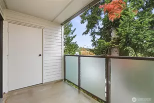 5225 50th Ave NE, Seattle, WA 98105 - Photo 22