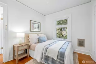 6731 27th Ave NW, Seattle, WA 98117 - Photo 10