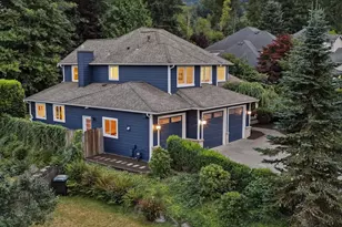 1110 Hemlock Ave SW, North Bend, WA 98045 - Photo 6