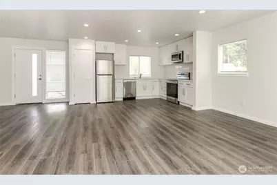 114 E Willis Street, Kent, WA 98032 - Photo 10