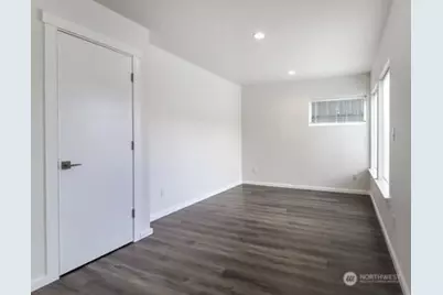 114 E Willis Street, Kent, WA 98032 - Photo 32