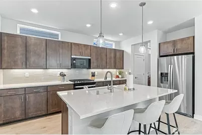 20714 151st Street E, Bonney Lake, WA 98391 - Photo 14