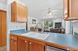 1808 E Sunset Dr, Bellingham, WA 98226 - Photo 6