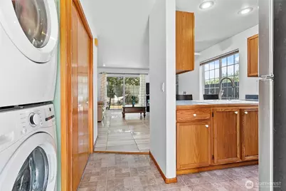 1808 E Sunset Drive #101, Bellingham, WA 98226 - Photo 4