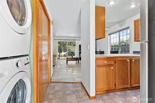 1808 E Sunset Dr, Bellingham, WA 98226 - Photo 4
