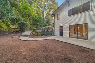 14469 NE 12th Pl, Bellevue, WA 98007 - Photo 32