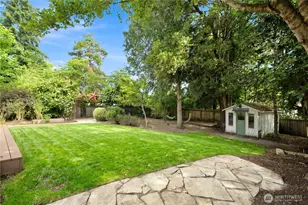 24528 SE 43rd Pl, Issaquah, WA 98029 - Photo 34