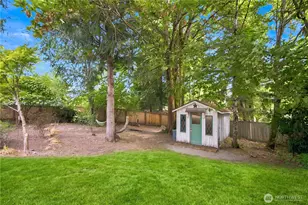 24528 SE 43rd Pl, Issaquah, WA 98029 - Photo 36