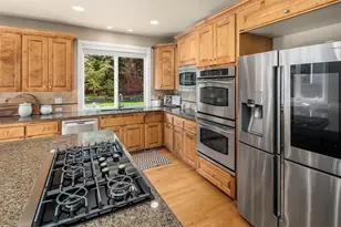 2817 275th Avenue Southeast, Sammamish, WA 98075 - Photo 14