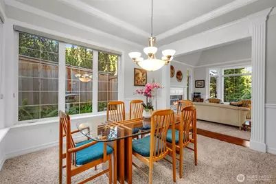 14222 SE 90th Street, Newcastle, WA 98059 - Photo 6