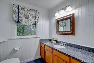 17439 McLean Road, Mount Vernon, WA 98273 - Photo 12