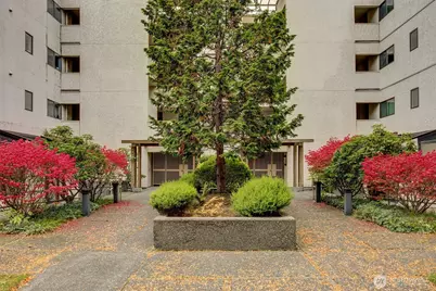 5025 California Avenue SW #406, Seattle, WA 98136 - Photo 1