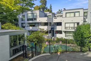 2500 W Manor Pl, Seattle, WA 98199 - Photo 26