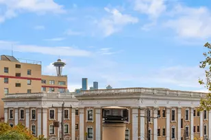 202 W Olympic Pl, Seattle, WA 98119 - Photo 16