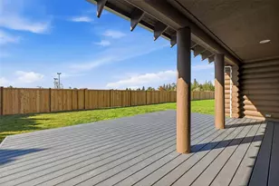 415 N McNeely St, Buckley, WA 98321 - Photo 36