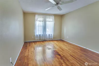 616 13th St SW, Puyallup, WA 98371 - Photo 18
