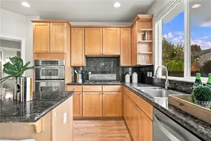 2210 238th Pl NE, Sammamish, WA 98074 - Photo 8