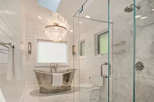 5021 Lakehurst Ln, Bellevue, WA 98006 - Photo 22