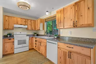 3231 Pinewood Ave, Bellingham, WA 98225 - Photo 14
