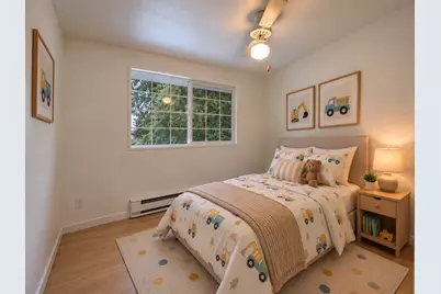 10756 Bartlett Ave NE, Seattle, WA 98125 - Photo 10