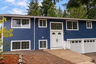 10756 Bartlett Ave NE, Seattle, WA 98125 - Photo 6